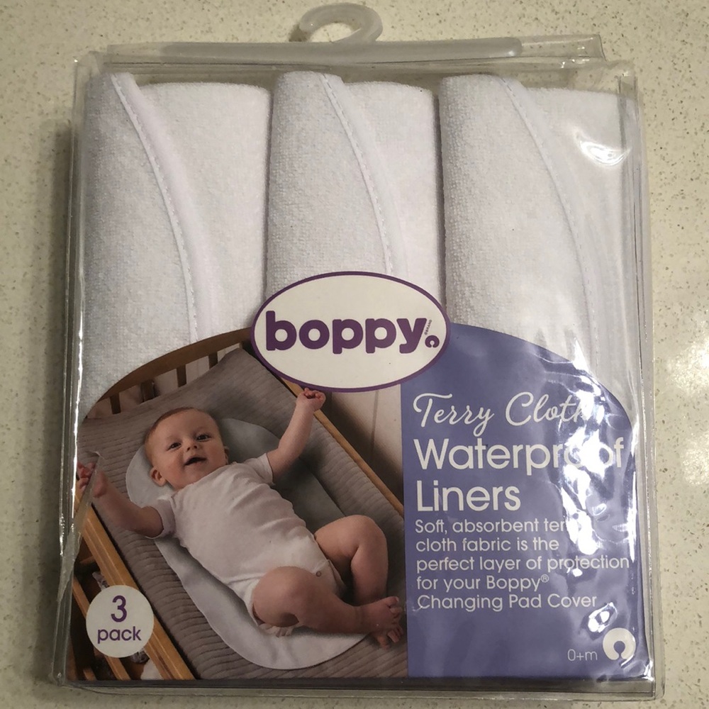 BNWT Boppy changing table liners